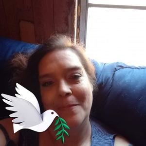 Meet your Posher, Carline
